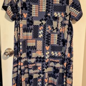 LuLaRoe Carly XL - Disney